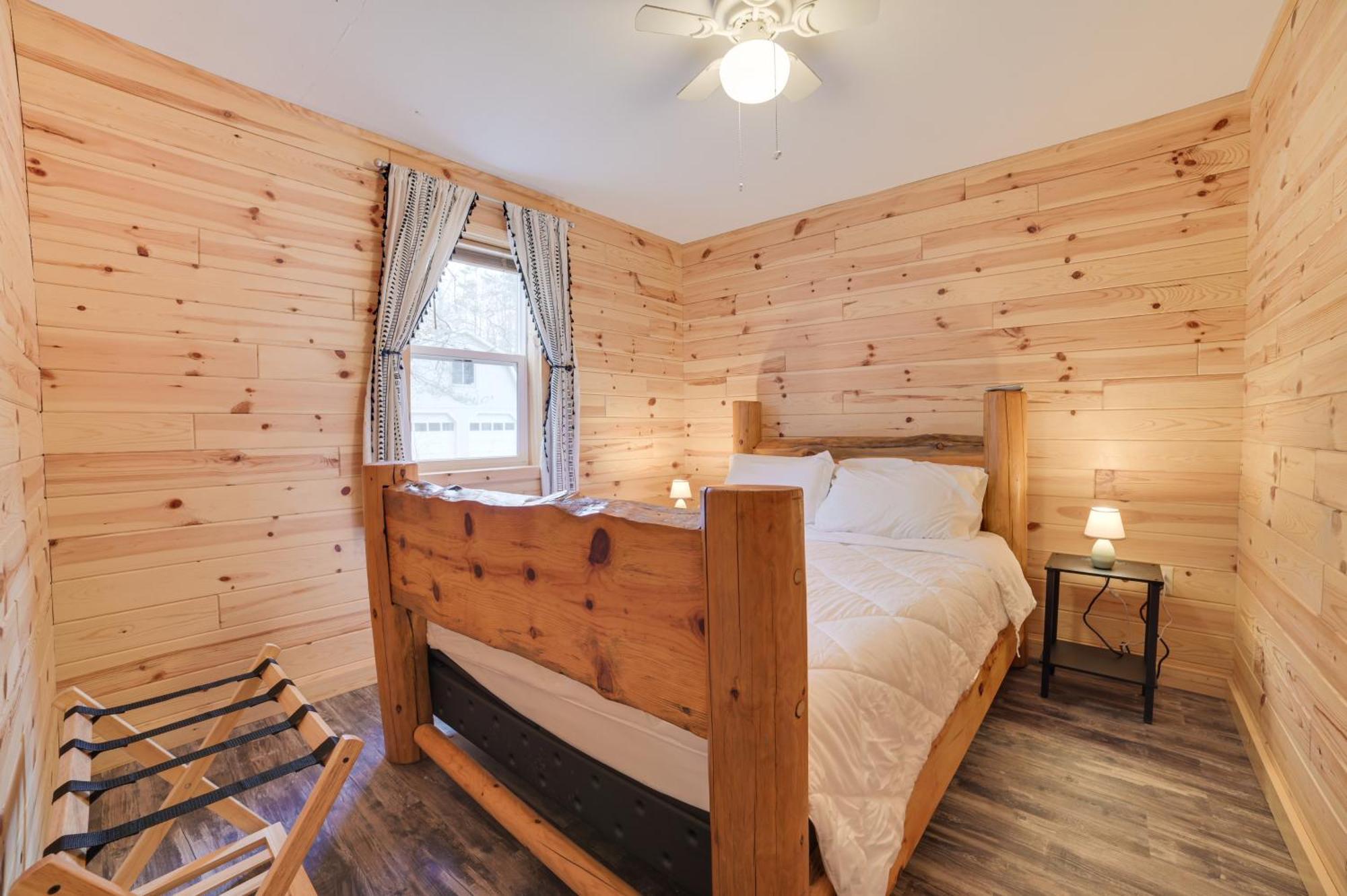 Scenic Evans Hideaway Steps To Lake Huron! Oscoda Εξωτερικό φωτογραφία